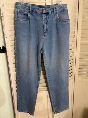 Vintage Women’s High-Rise Bill Blass Easy Fit Jeans